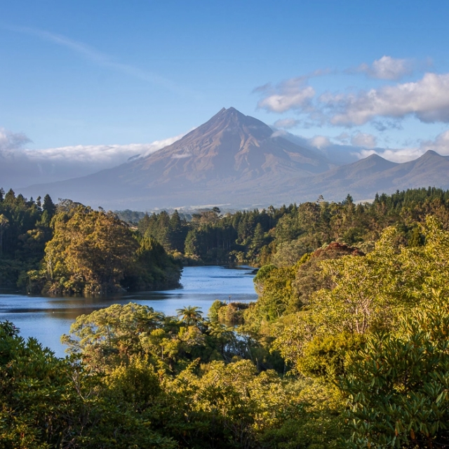 Taranaki-2_thumb.webp