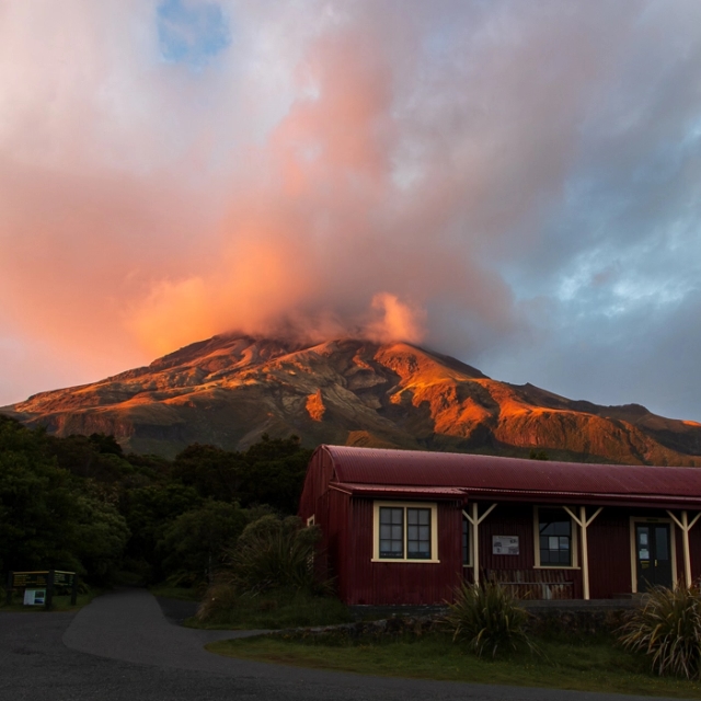 Taranaki-4_thumb.webp